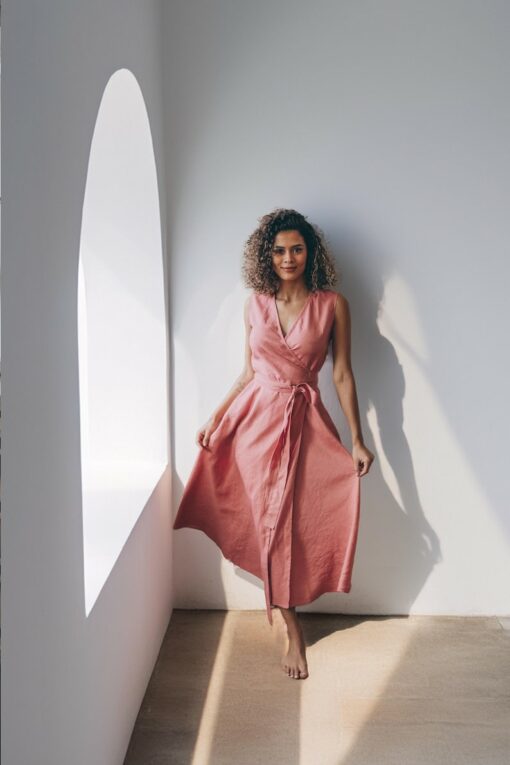 Breezy Linen Midi Dress Elevate Your Summer Wardrobe with Style and Comfort