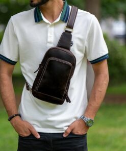 Timeless Leather Crossbody Elevate Your Style with Minimalist Chic